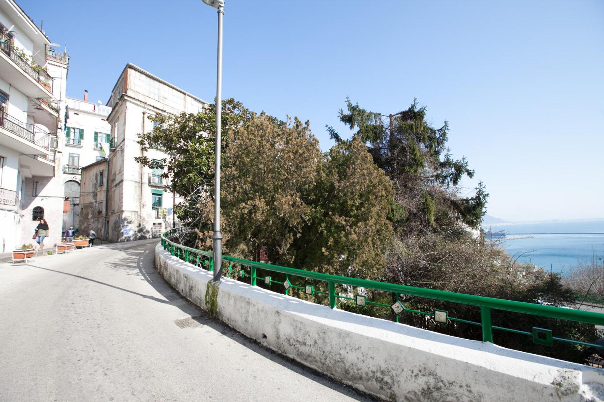 B&B Palazzo Pinto Vietri Eksteriør billede